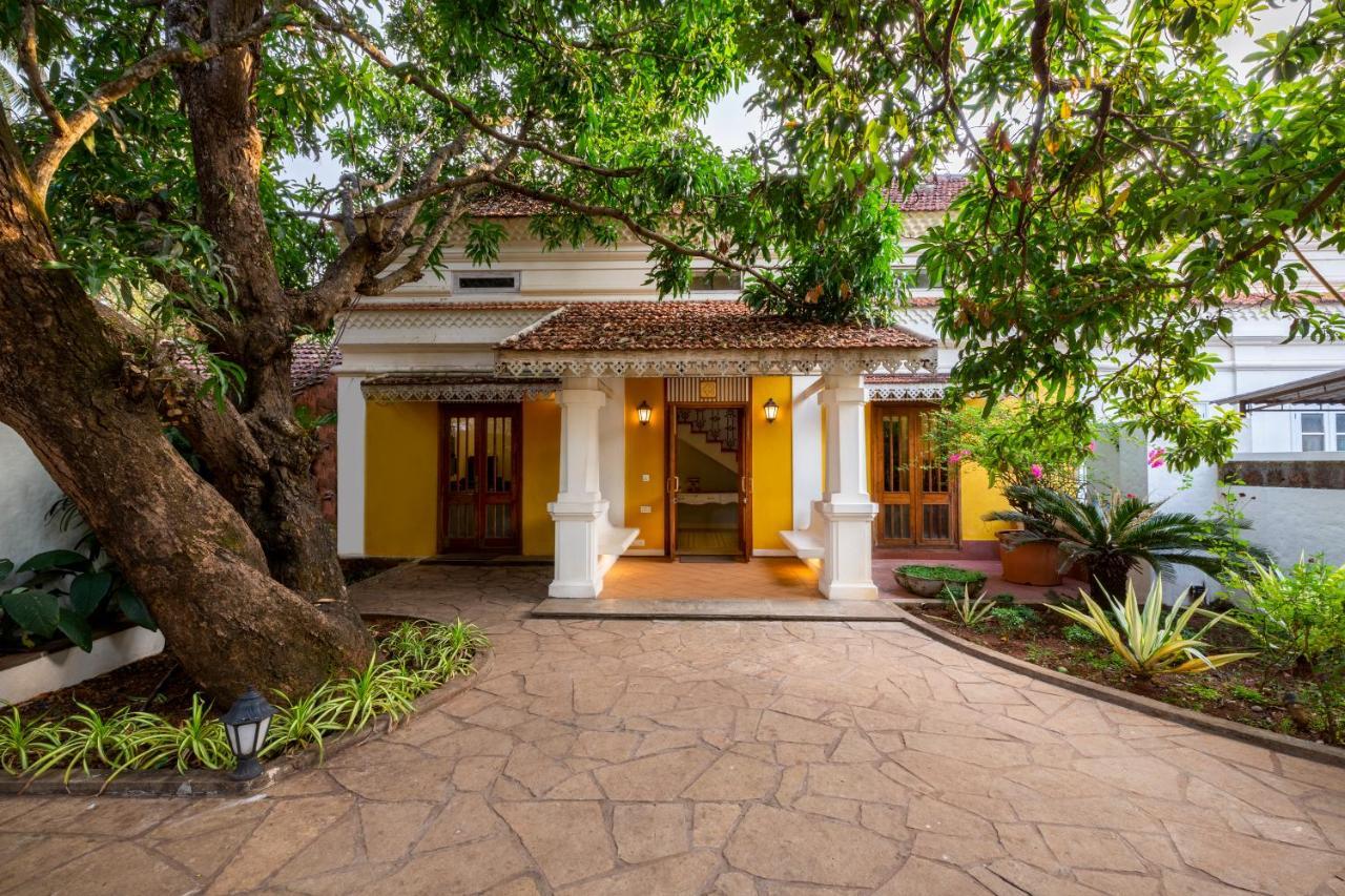 Ama Stays & Trails Chikoo Villa, Goa Old Goa Bagian luar foto