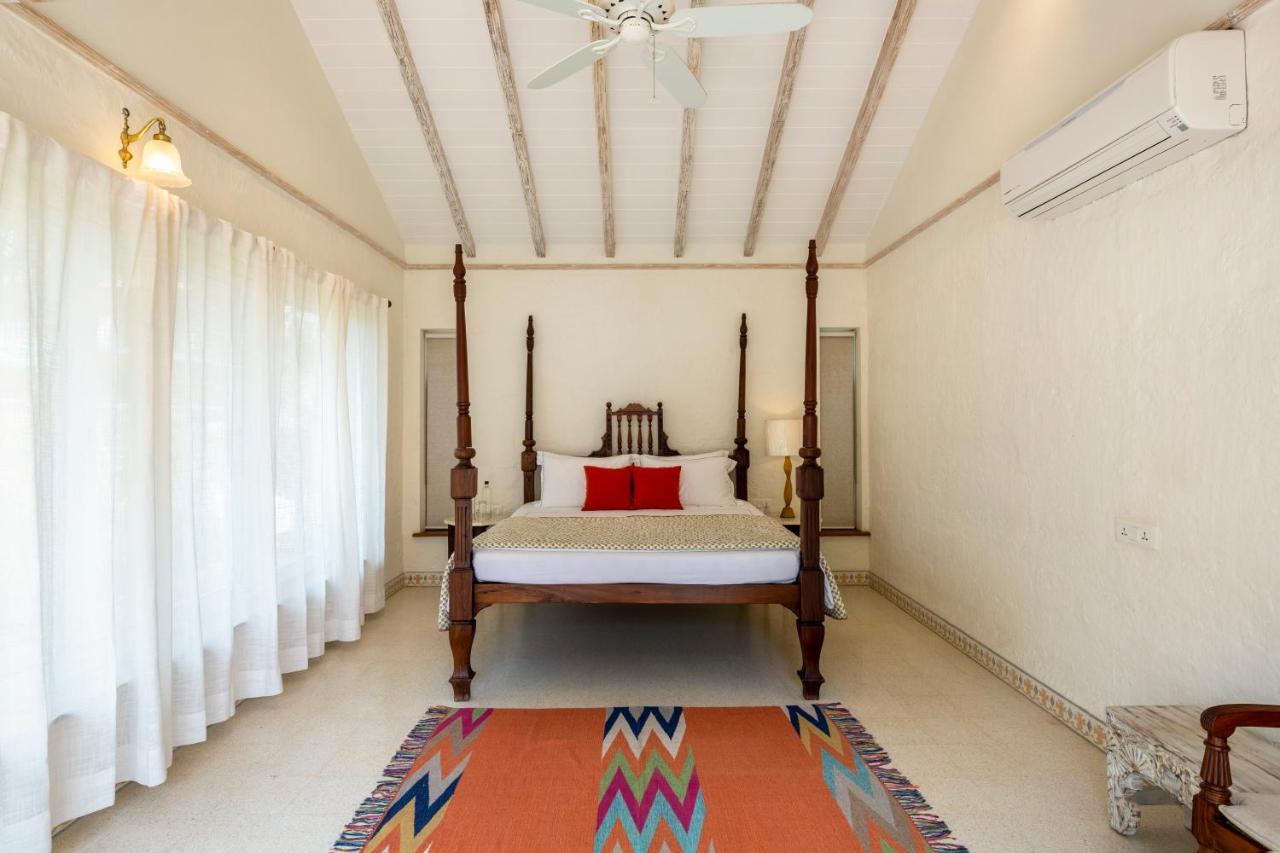 Ama Stays & Trails Chikoo Villa, Goa Old Goa Bagian luar foto