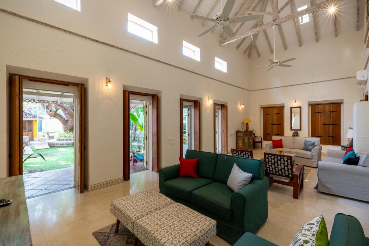 Ama Stays & Trails Chikoo Villa, Goa Old Goa Bagian luar foto