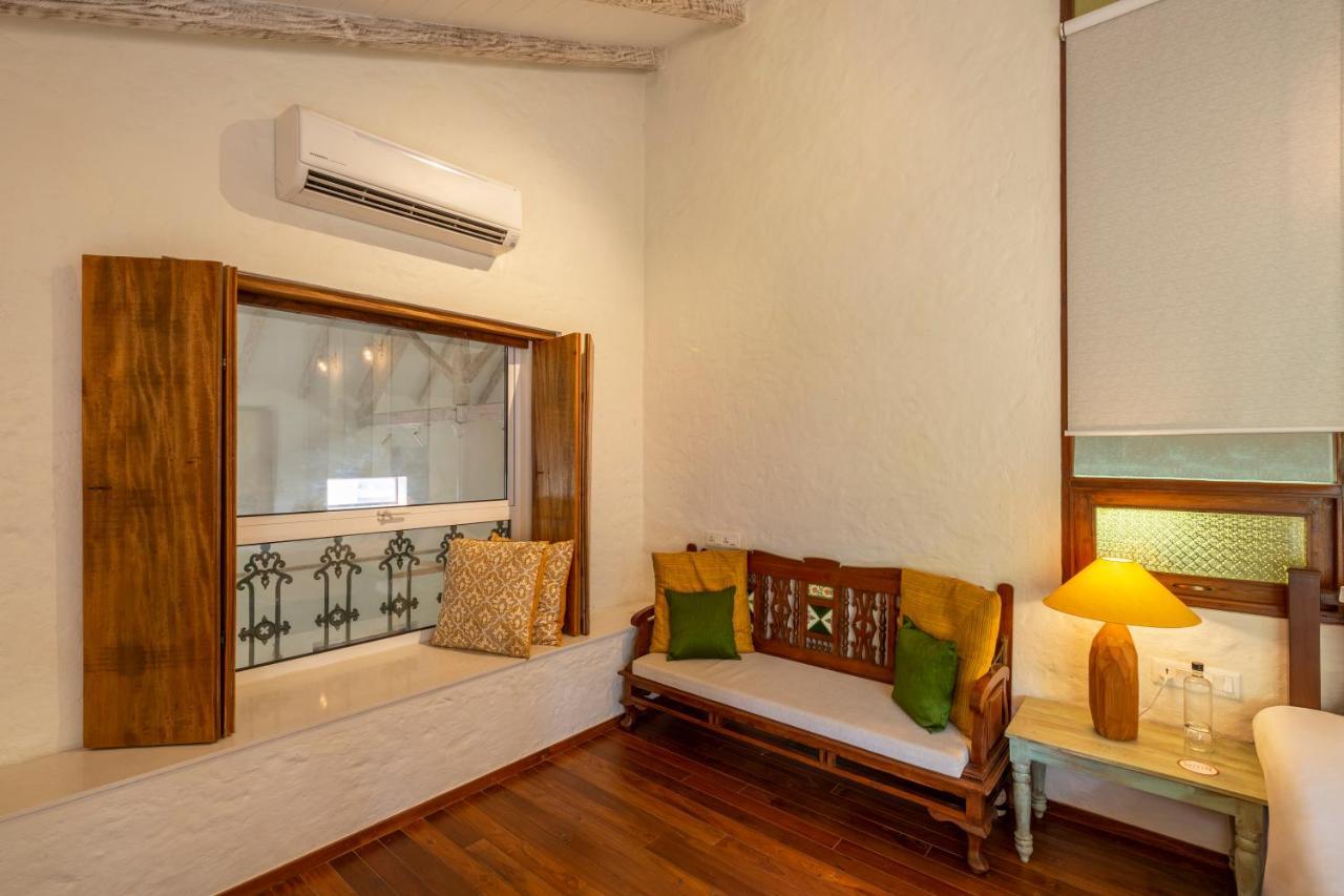 Ama Stays & Trails Chikoo Villa, Goa Old Goa Bagian luar foto